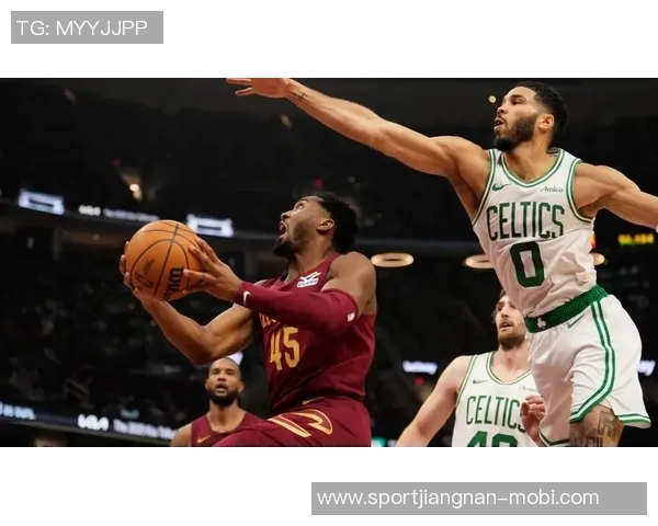 老鹰队建队理念借鉴绿军策略未来将进行针对性阵容升级 老鹰队建队理念借鉴绿军策略未来将进行针对性阵容升级